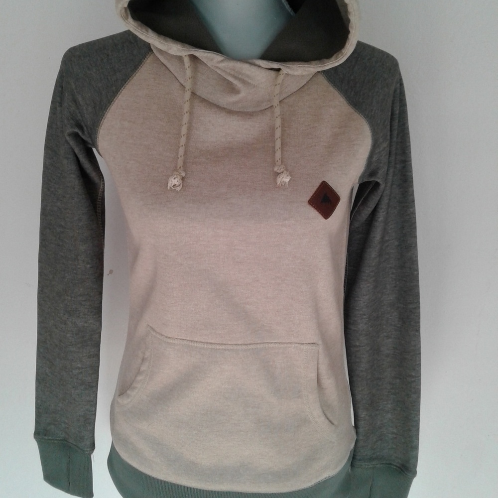 #39 Burton Pullover w Strings, Hood, + Thumb Holes